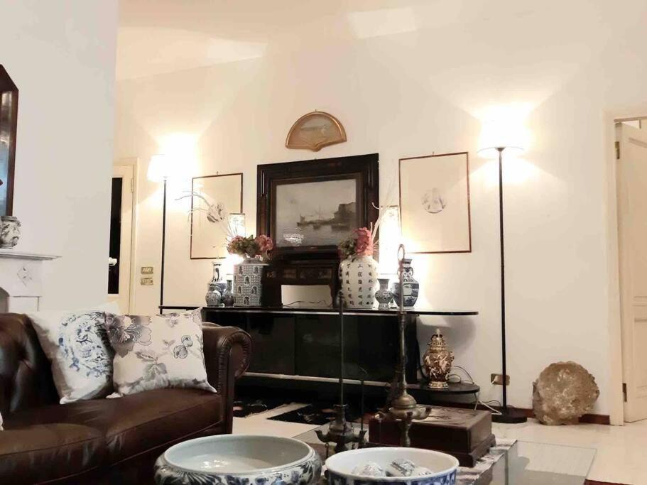 La Villa Bianca - Appartamento In Villa Sesto Fiorentino Eksteriør billede
