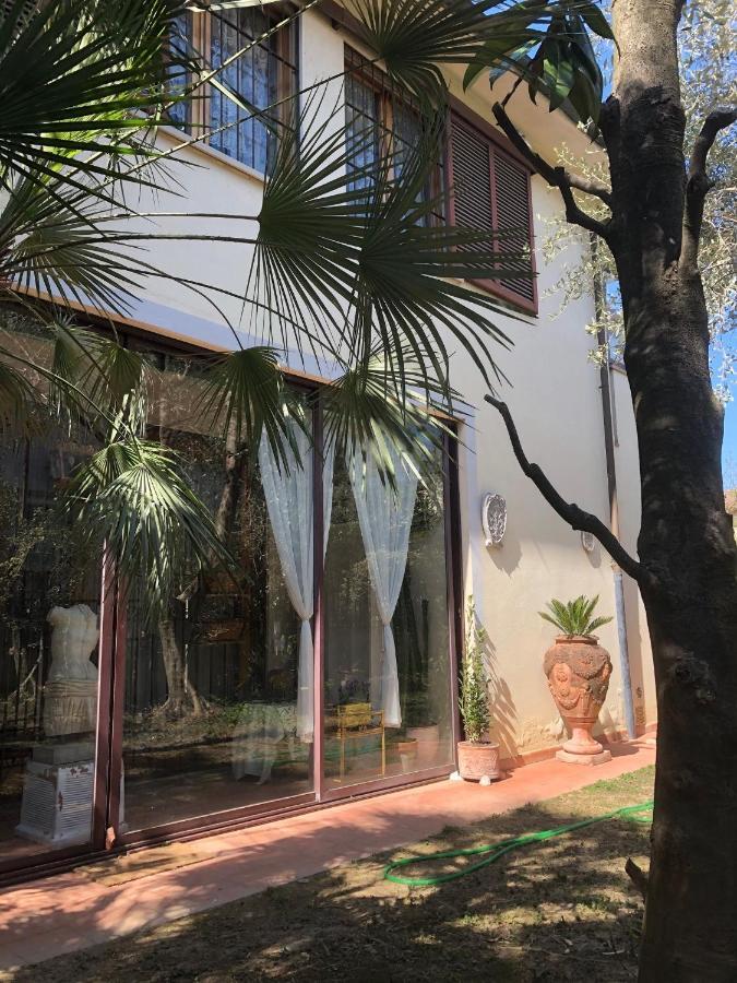 La Villa Bianca - Appartamento In Villa Sesto Fiorentino Eksteriør billede